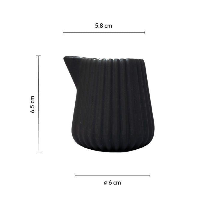 Cremera 3 1/2 Oz (104ml) Dark Metal Pekoe