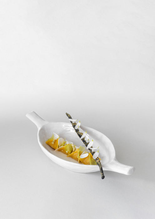 Bowl Tipo Vaina 5 3/4 Oz (148ml) 16 X 12 X 4 Cm Alabaster White Yli