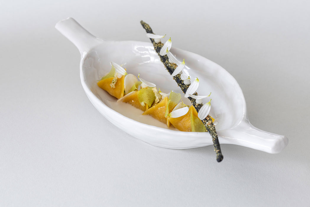 Bowl Tipo Vaina 5 3/4 Oz (148ml) 16 X 12 X 4 Cm Alabaster White Yli